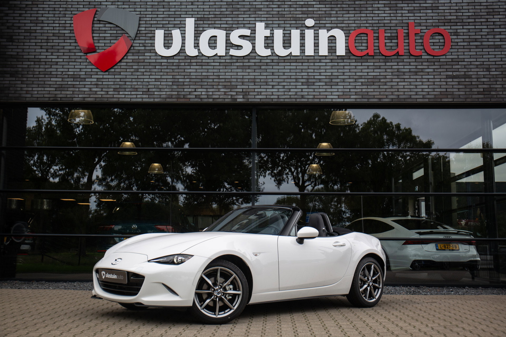 Foto van Mazda MX-5