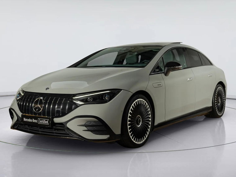 Foto van Mercedes-AMG EQE