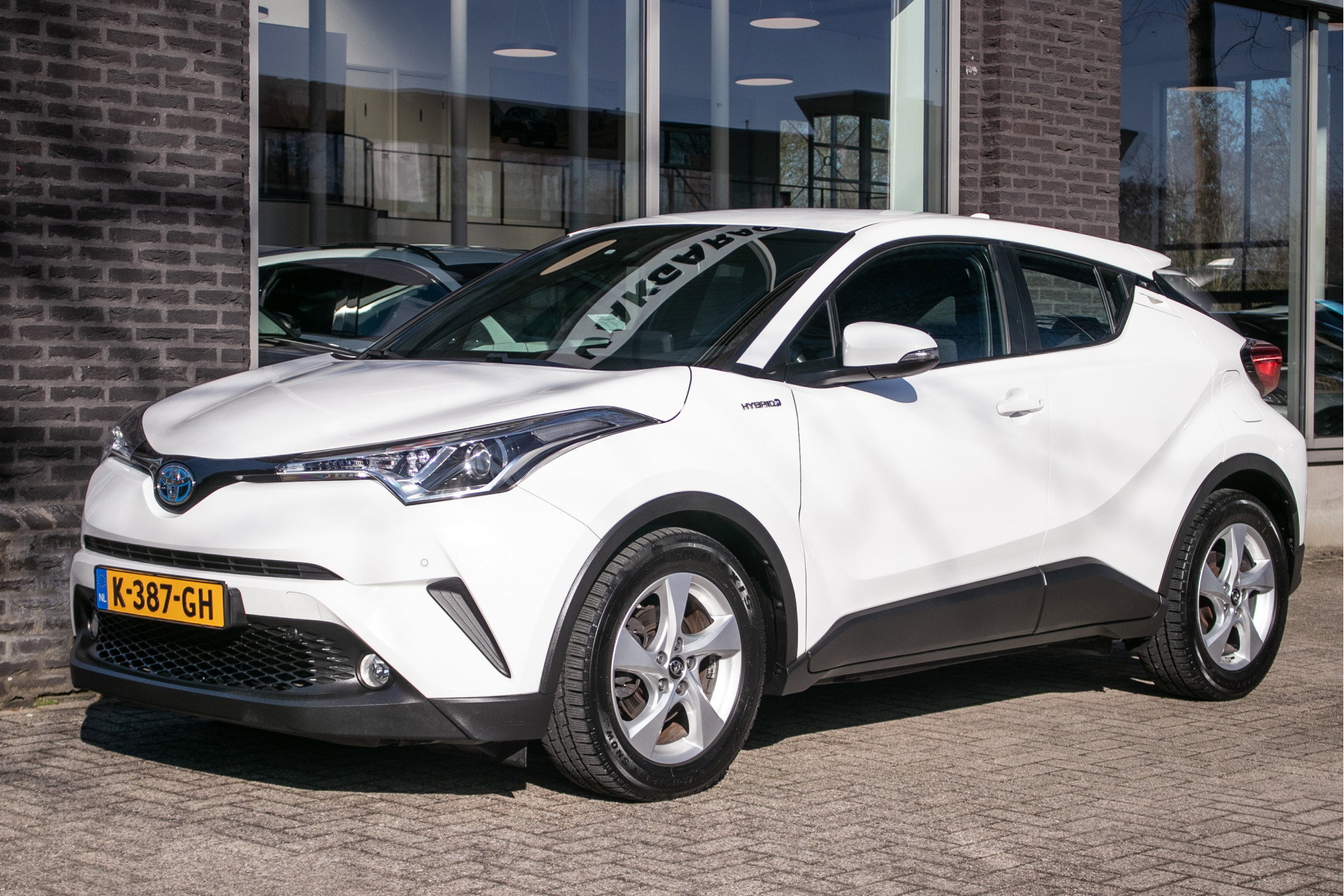 Foto van Toyota C-HR