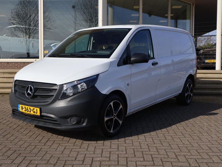 Mercedes-Benz Vito foto 1