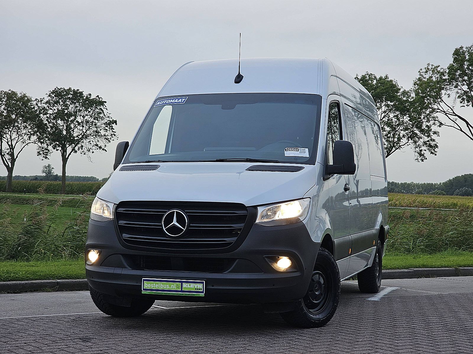 Foto van Mercedes-Benz Sprinter