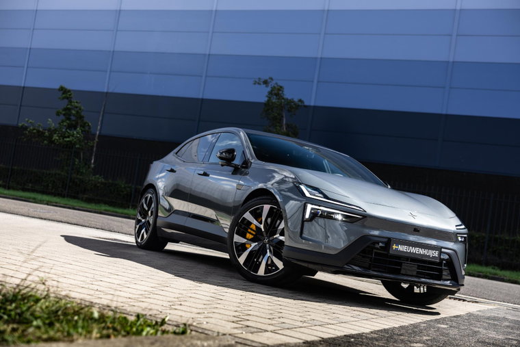 Foto van Polestar 4
