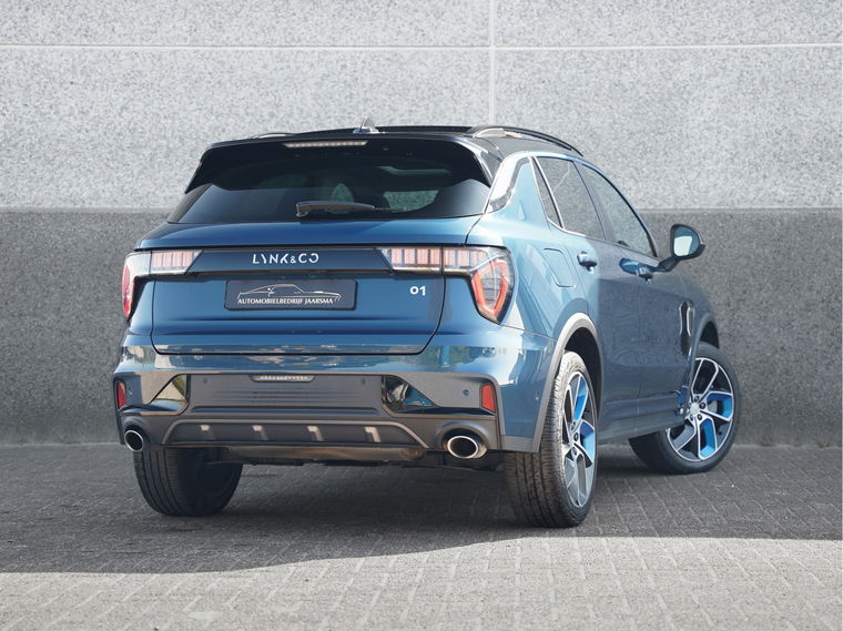 Lynk & Co 01