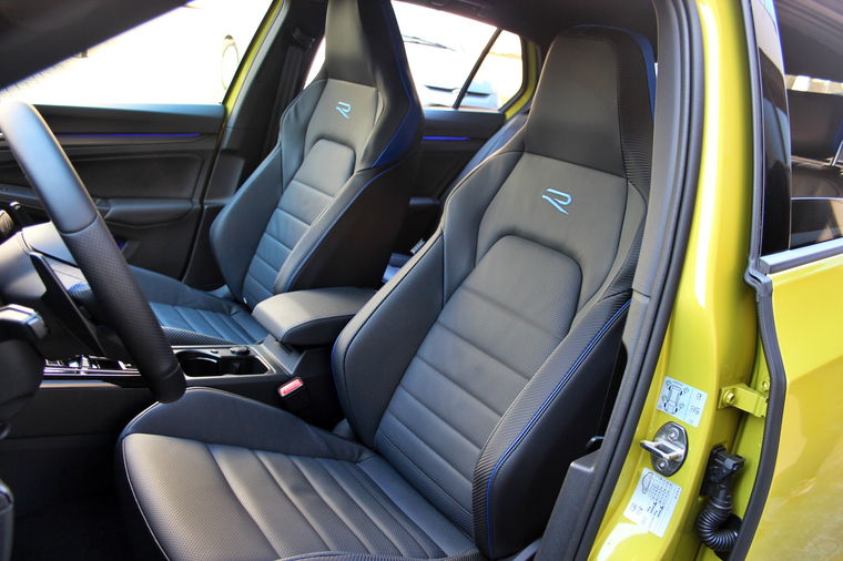 Volkswagen Golf R