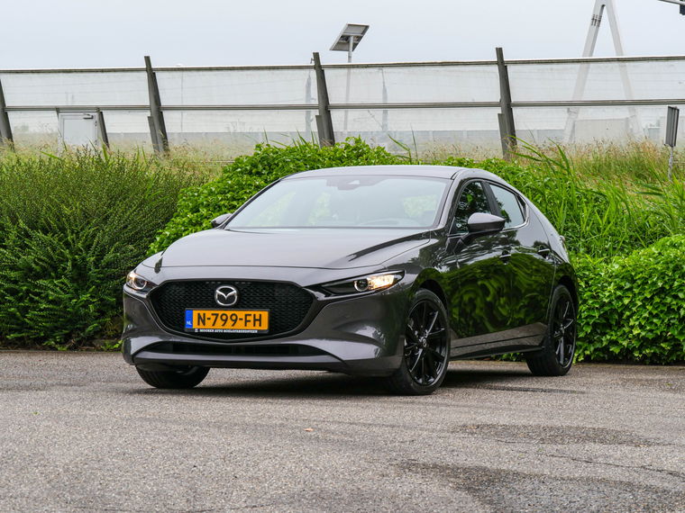 Mazda 3