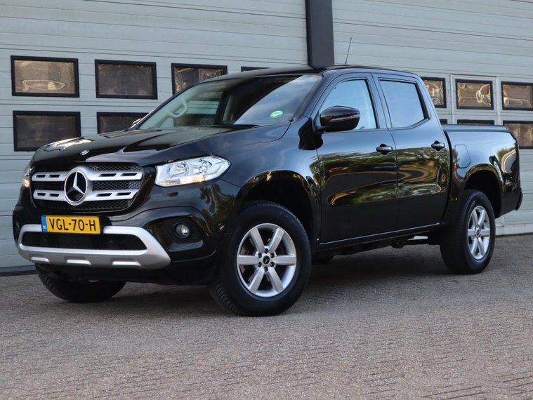 Foto van Mercedes-Benz X-Klasse
