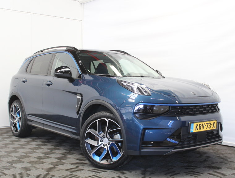 Lynk & Co 01