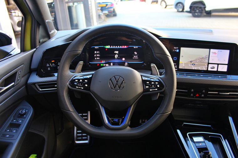 Volkswagen Golf R