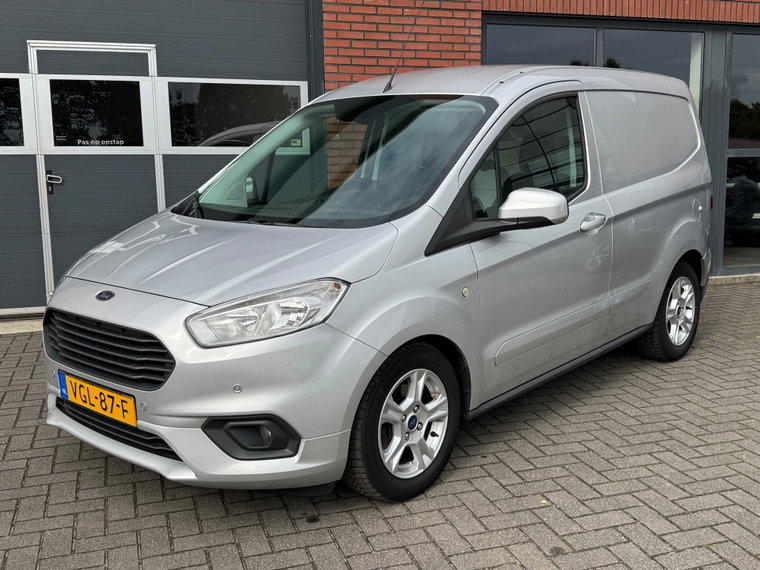 Foto van Ford Transit Courier