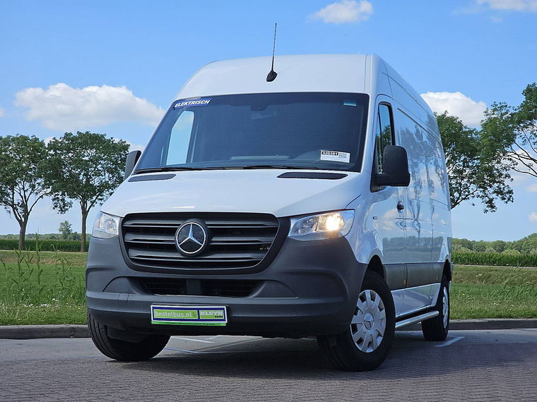 Mercedes-Benz eSprinter