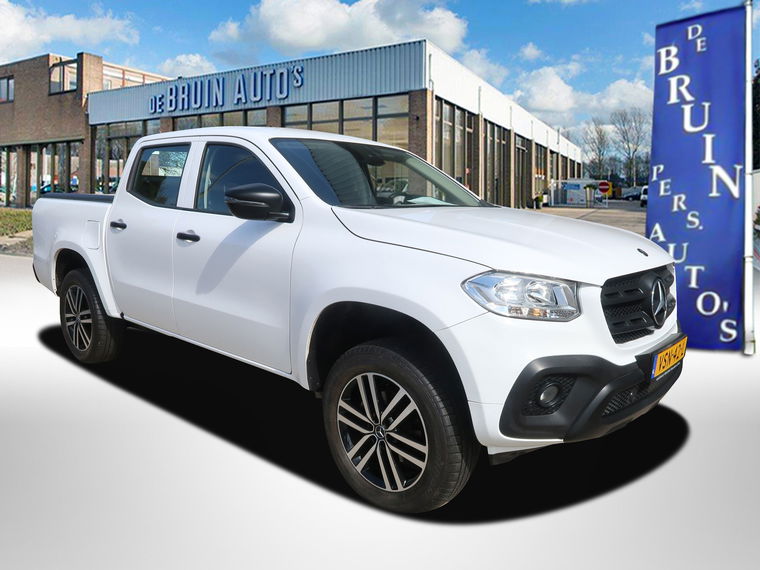 Foto van Mercedes-Benz X-Klasse