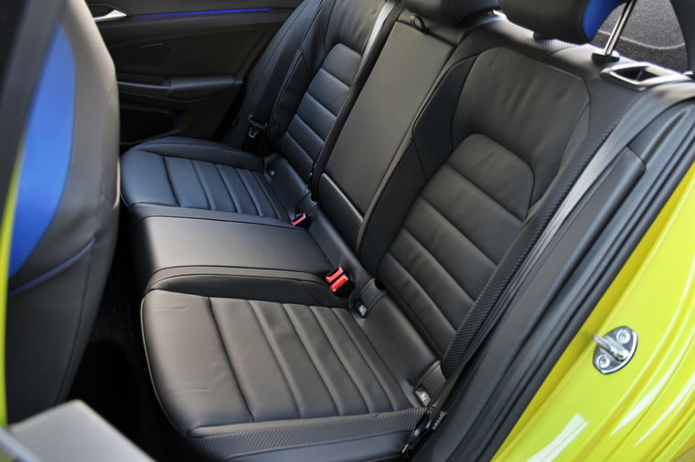 Volkswagen Golf R