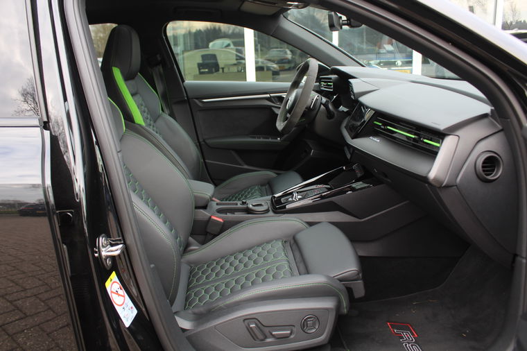 Audi RS3 Limousine