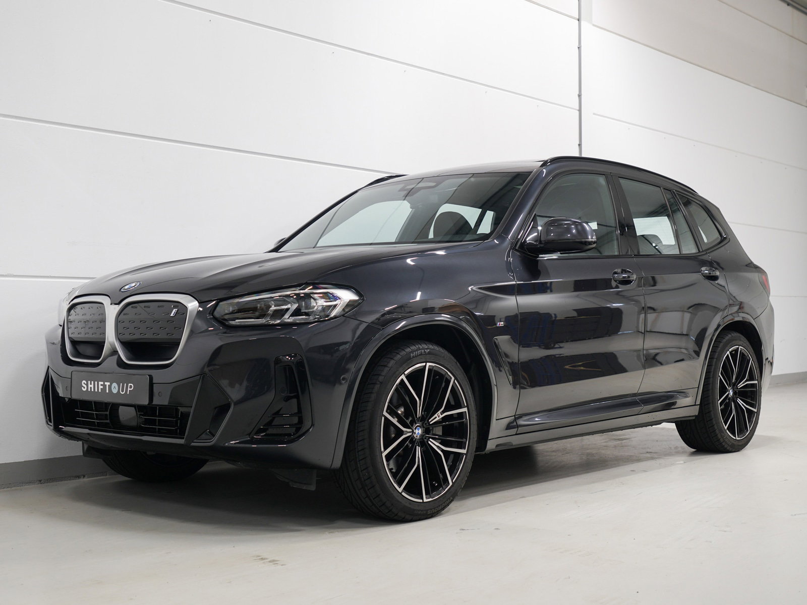 Foto van BMW iX3