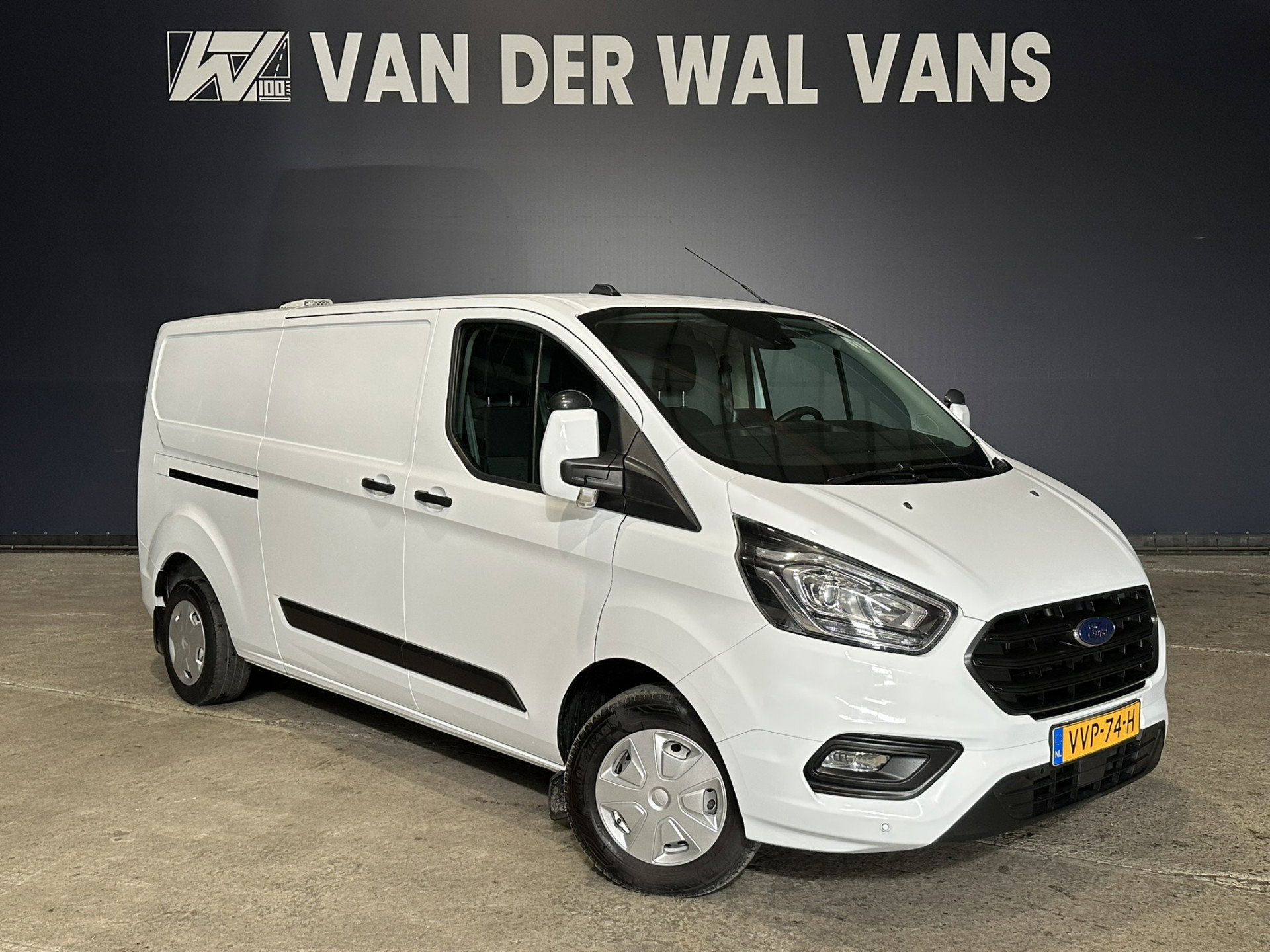 Ford Transit Custom 2.0 TDCI 130pk L2H1 Euro6 Airco | Camera | 2800kg Trekhaak | LED | Android Auto