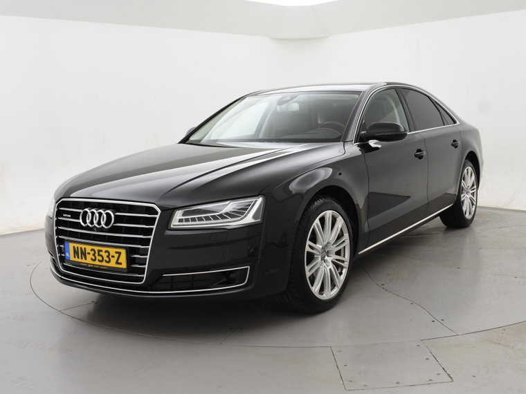 Audi A8 foto 1