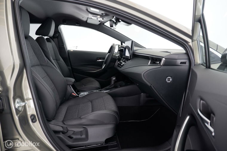 Toyota Corolla Touring Sports
