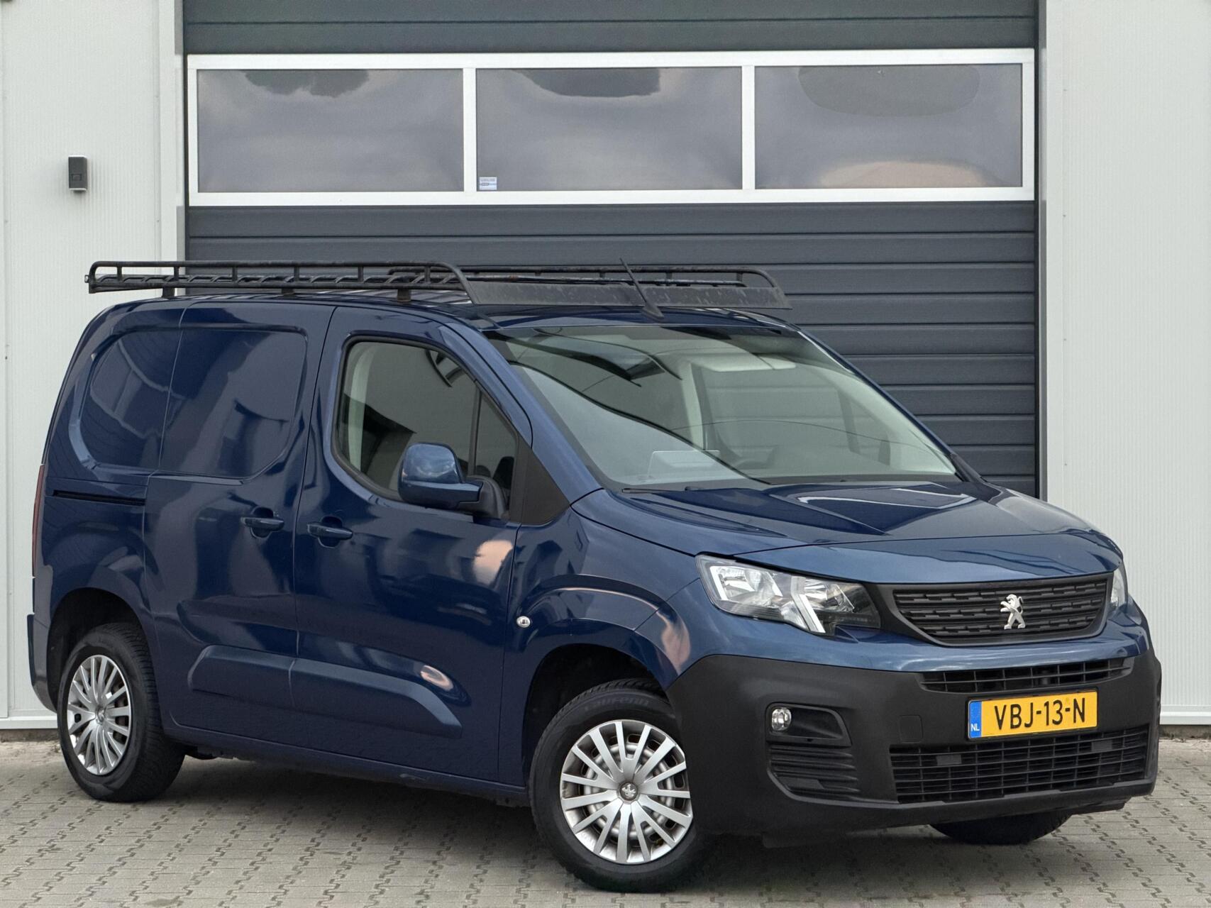 Foto van Peugeot Partner