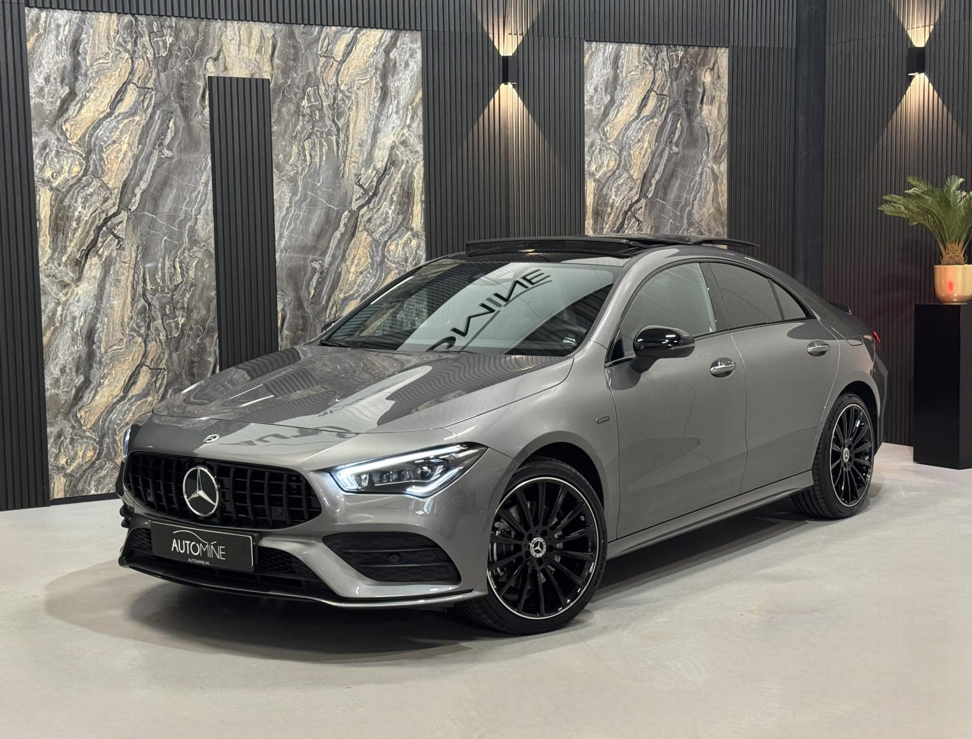Foto van Mercedes-Benz CLA