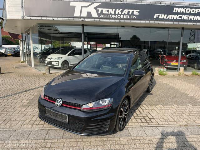 Foto van Volkswagen Golf