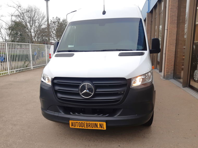 Mercedes-Benz eSprinter