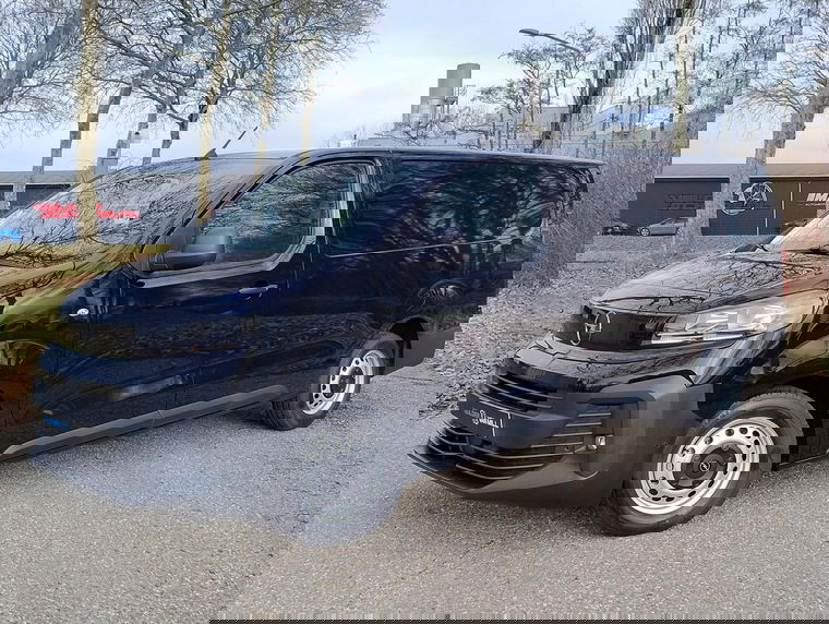 Foto van Opel Vivaro-e