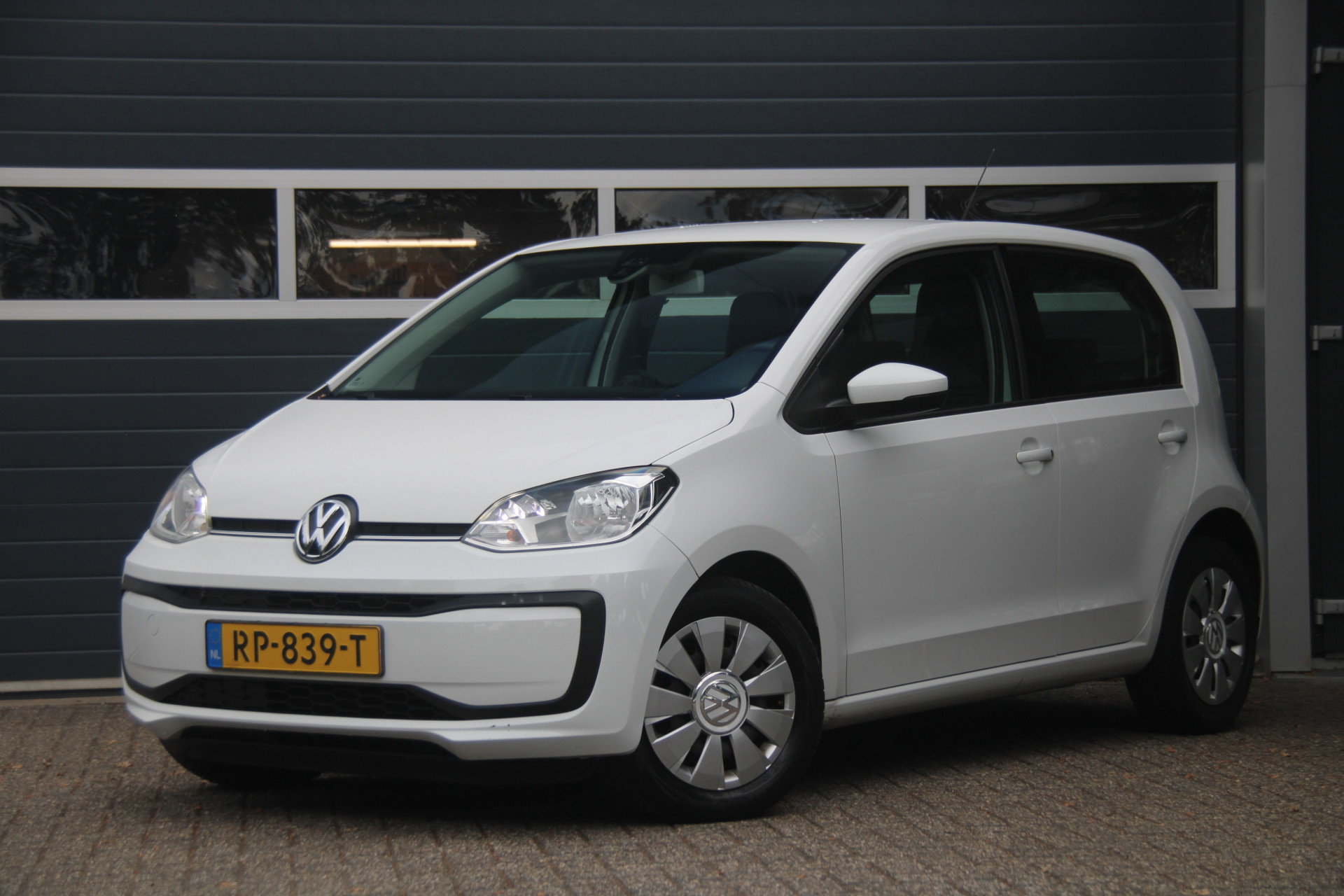 Foto van Volkswagen up!