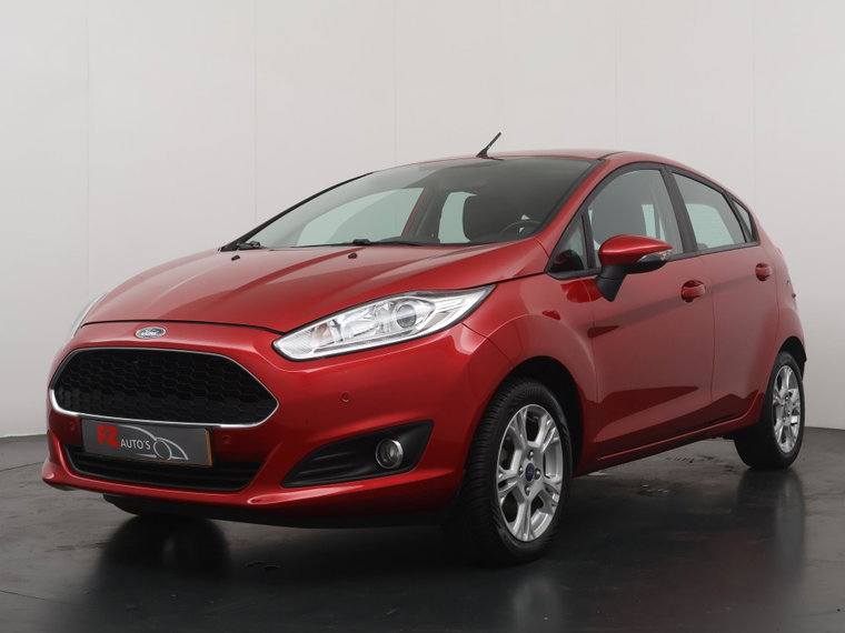 Ford Fiesta foto 1