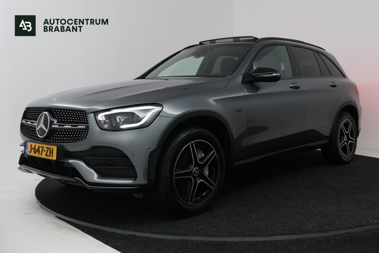 Mercedes-Benz GLC foto 1