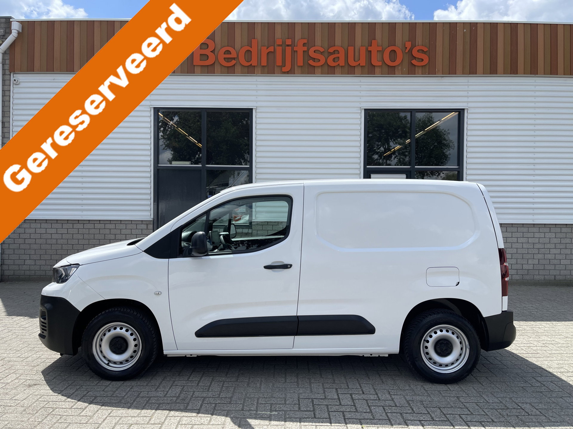Foto van Peugeot Partner