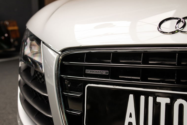 Audi R8