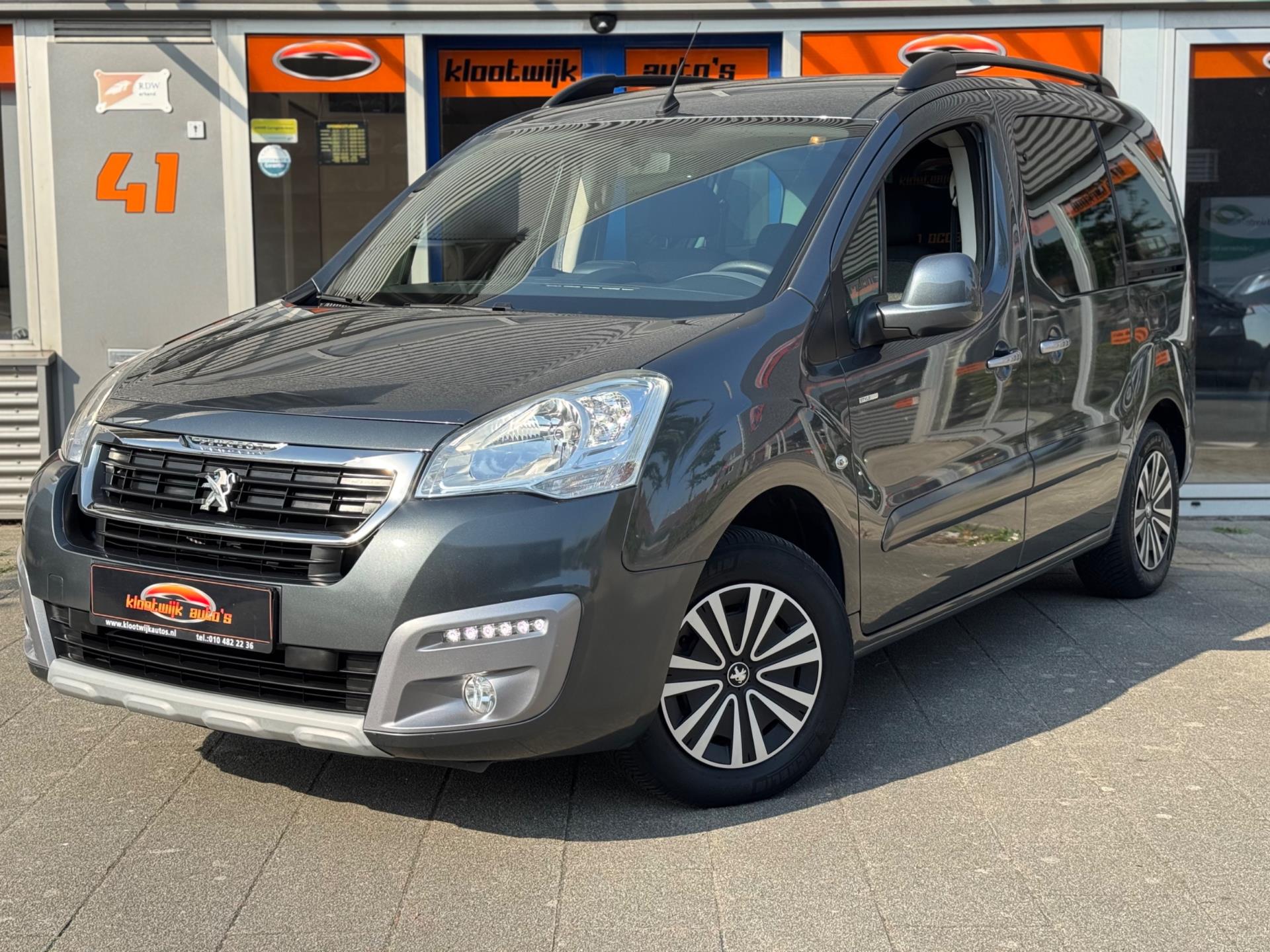 Foto van Peugeot Partner Tepee