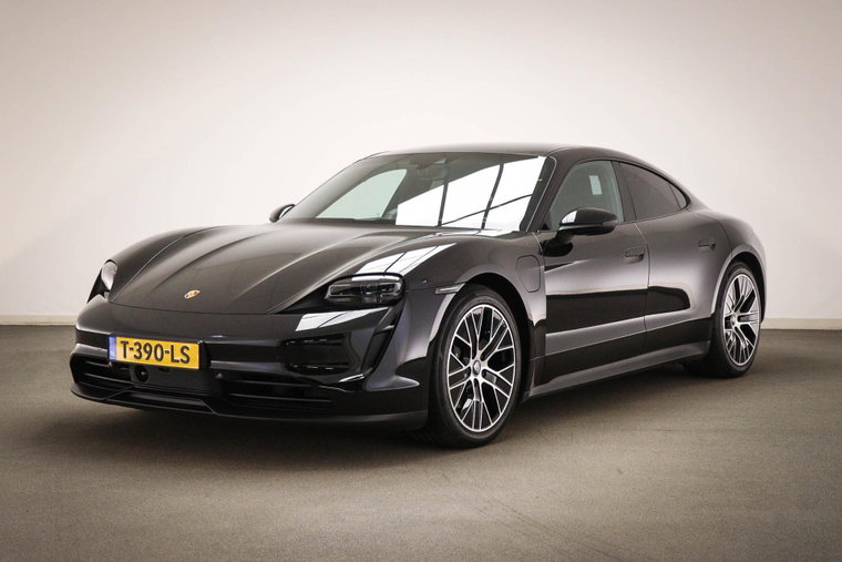 Foto van Porsche Taycan