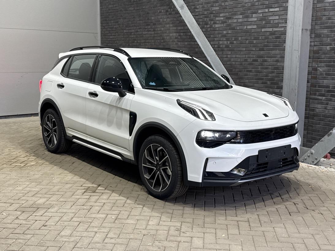 Foto van Lynk & Co 01