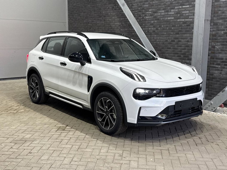 Foto van Lynk & Co 01