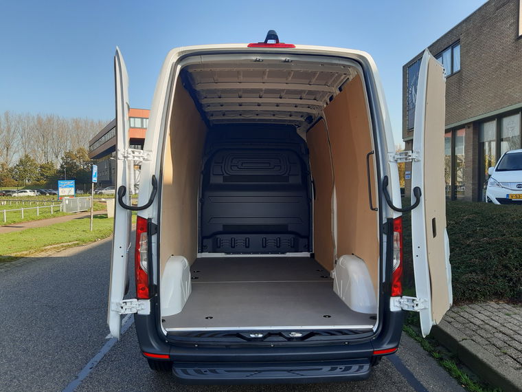 Mercedes-Benz eSprinter