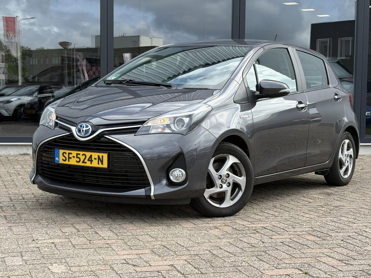 Toyota Yaris foto 1