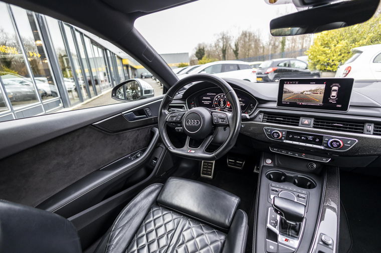 Audi S5