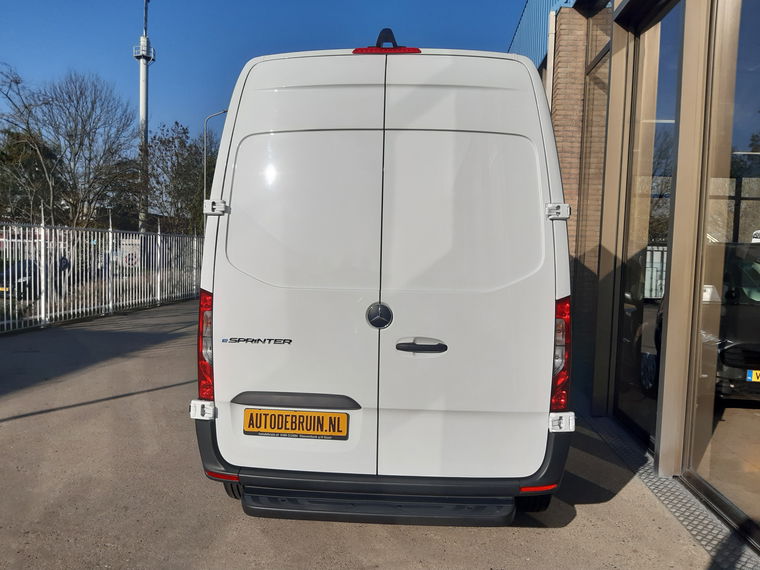 Mercedes-Benz eSprinter
