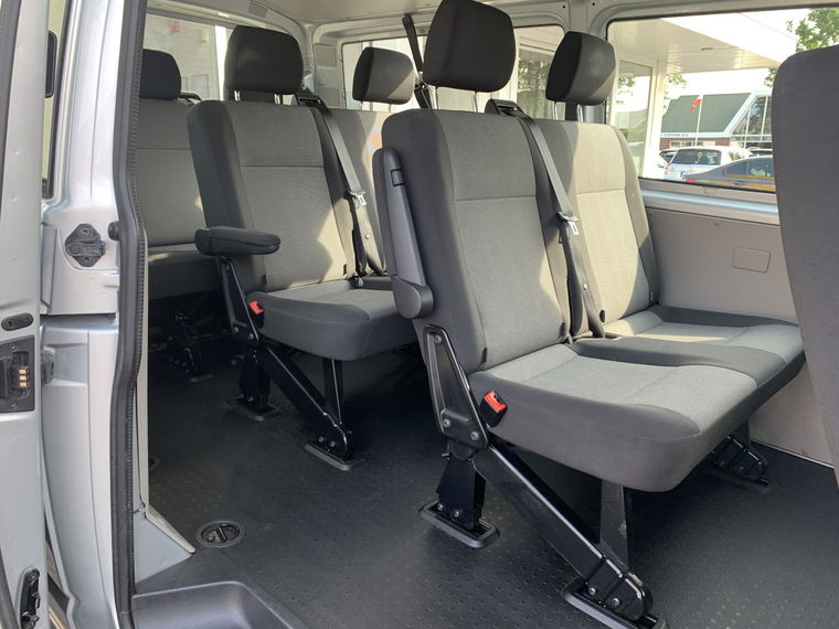 Volkswagen Transporter Kombi 9-persoons