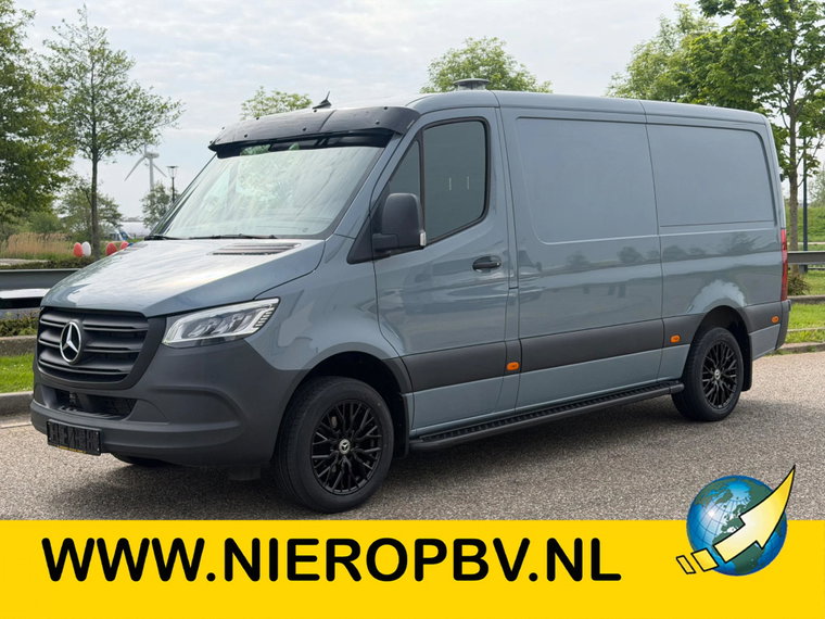 Mercedes-Benz Sprinter foto 1