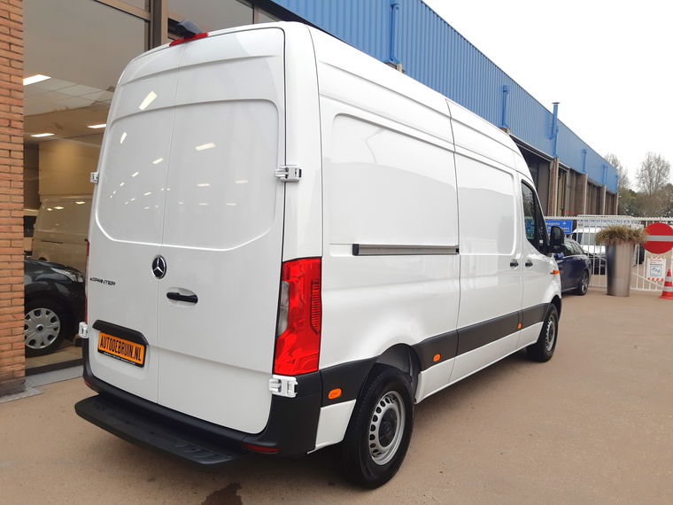 Mercedes-Benz eSprinter