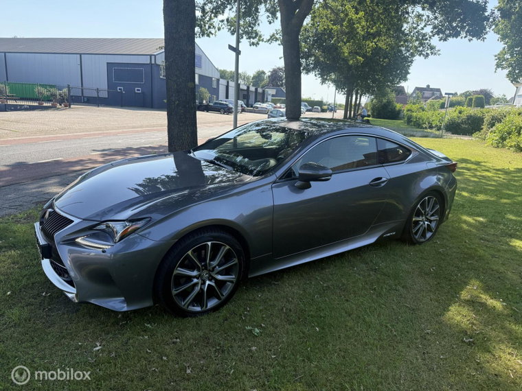 Lexus RC