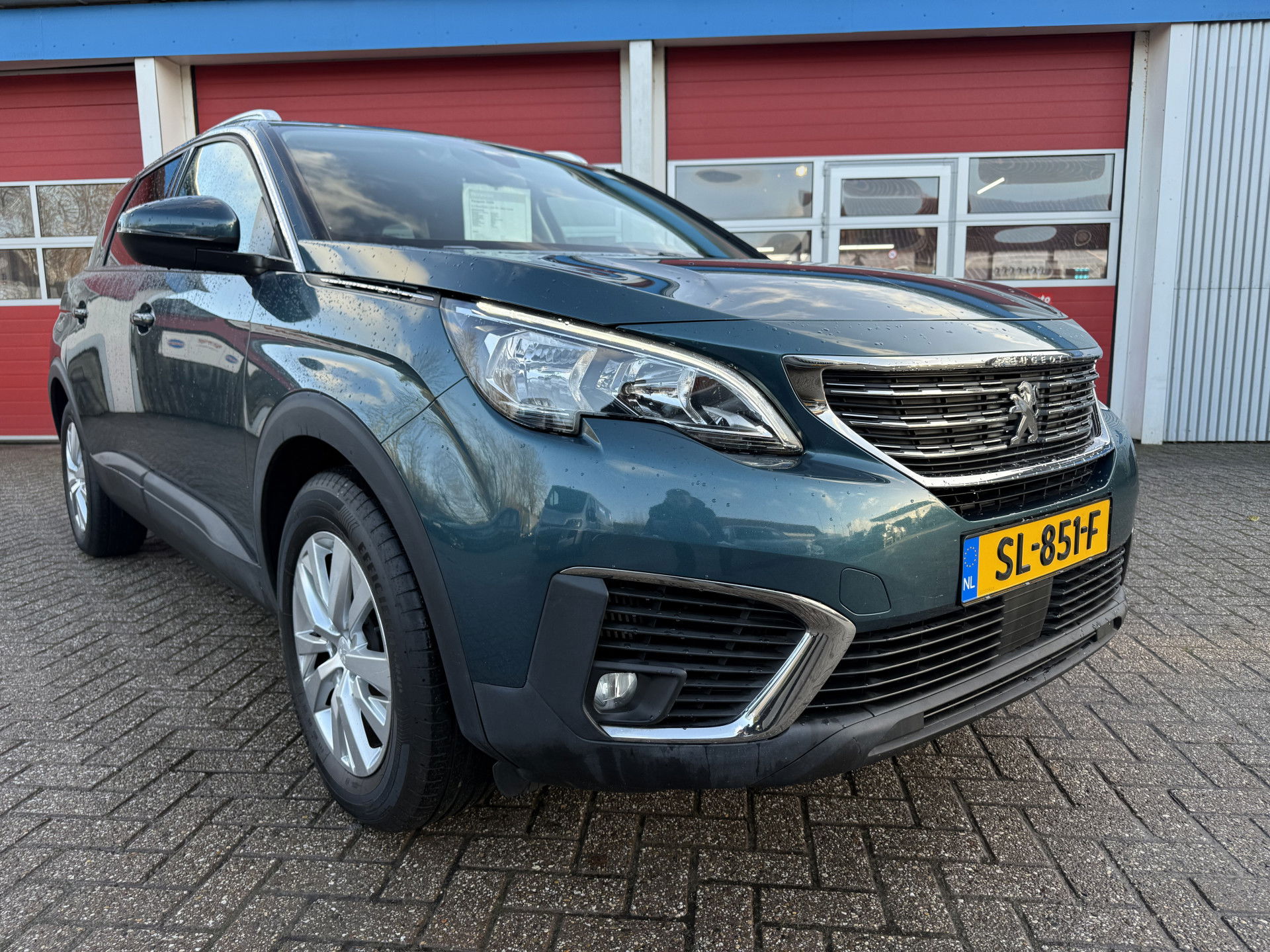 Foto van Peugeot 5008