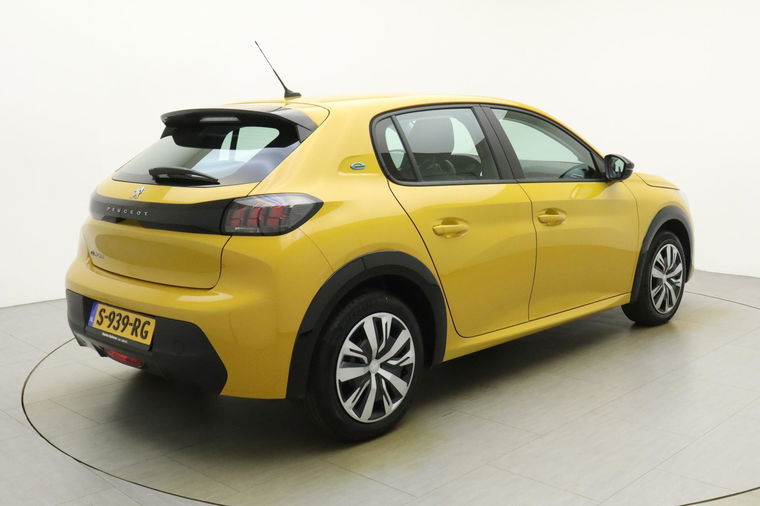 Peugeot e-208