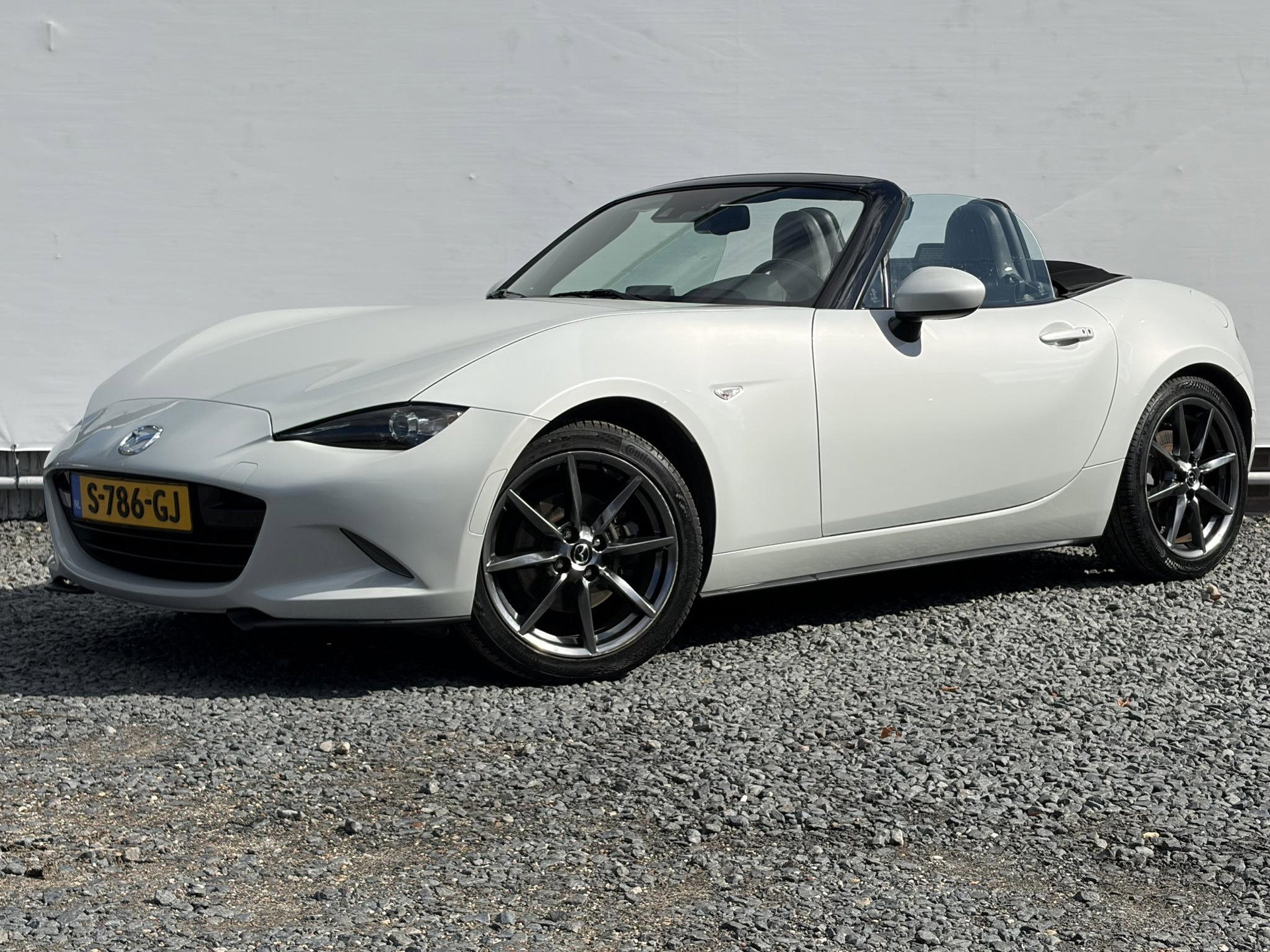 Foto van Mazda MX-5