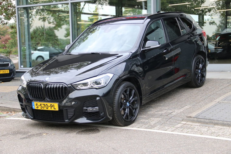 Foto van BMW X1