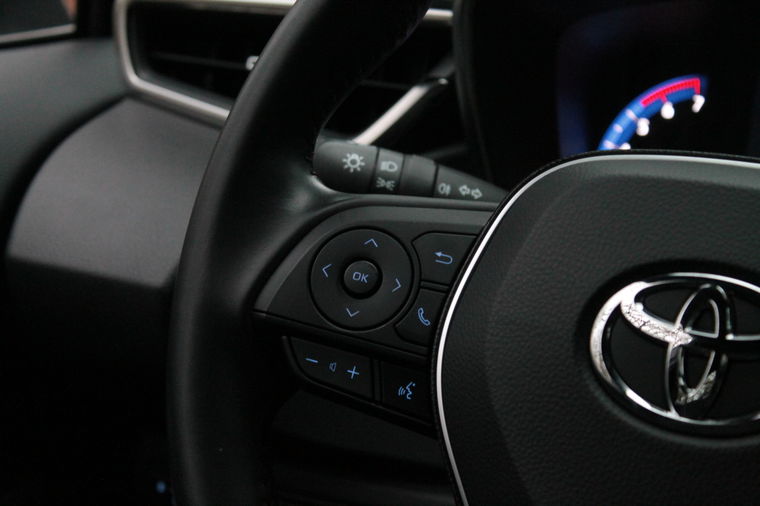 Toyota Corolla Touring Sports