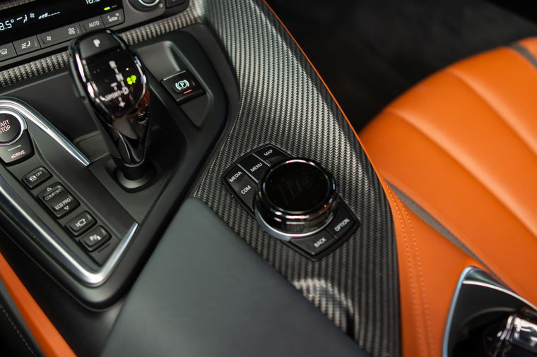 BMW i8 Roadster