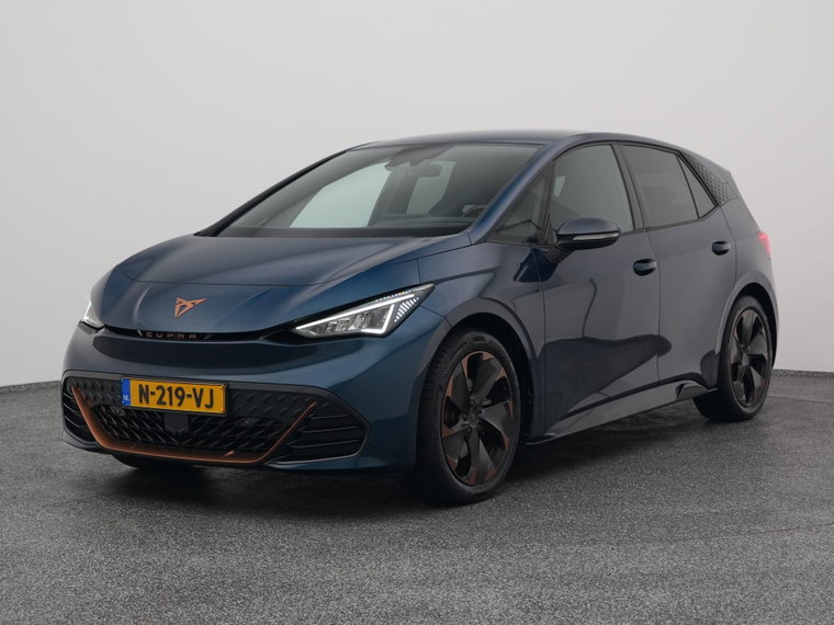 Foto van CUPRA Born